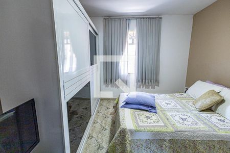 Casa à venda com 350m², 3 quartos e 2 vagas Casa à venda com 350m², 3 quartos e 2 vagasQuarto 3 / suite