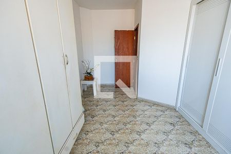 Casa à venda com 350m², 3 quartos e 2 vagas Casa à venda com 350m², 3 quartos e 2 vagasQuarto 2