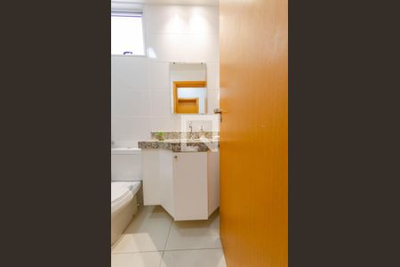 Apartamento à venda com 95m², 2 quartos e 3 vagasBanheiro