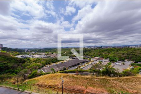 Apartamento à venda com 95m², 2 quartos e 3 vagasVista