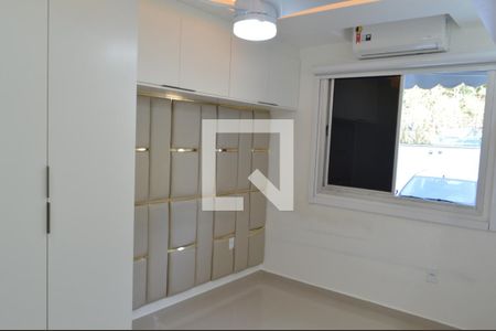 Quarto 1 de apartamento à venda com 2 quartos, 56m² em Taquara, Rio de Janeiro