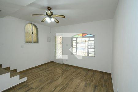 Sala de casa para alugar com 3 quartos, 100m² em Vila Lisboa, São Paulo