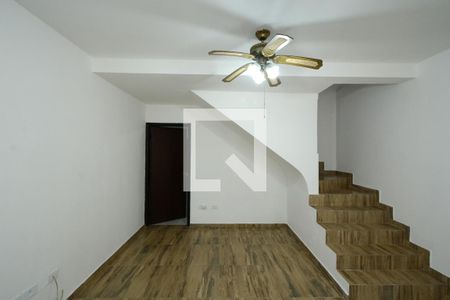 Sala de casa para alugar com 3 quartos, 100m² em Vila Lisboa, São Paulo