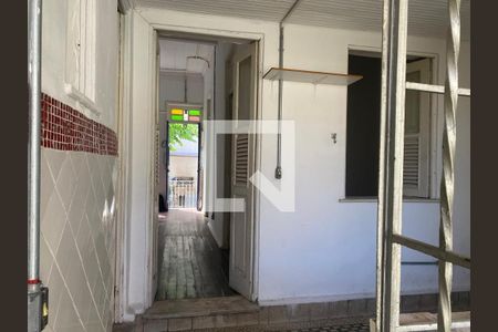 Casa à venda com 130m², 3 quartos e sem vaga