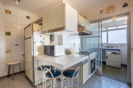 Apartamento à venda com 121m², 3 quartos e 2 vagas