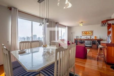 Apartamento à venda com 121m², 3 quartos e 2 vagas