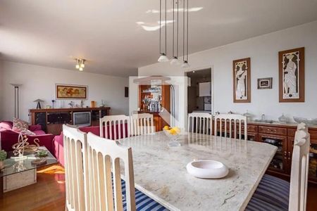 Apartamento à venda com 121m², 3 quartos e 2 vagas