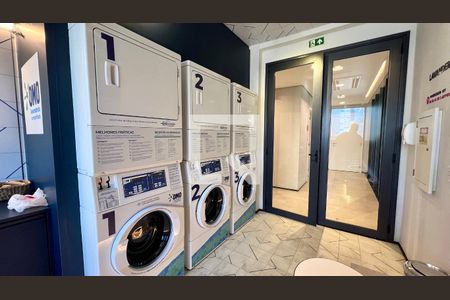 Studio para alugar com 20m², 1 quarto e sem vaga Studio para alugar com 20m², 1 quarto e sem vagaLavanderia