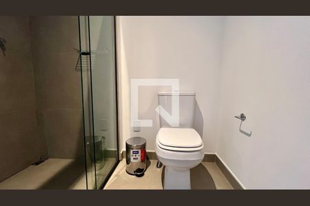 Studio para alugar com 20m², 1 quarto e sem vaga Studio para alugar com 20m², 1 quarto e sem vagaBanheiro