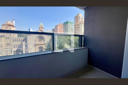 Studio para alugar com 20m², 1 quarto e sem vaga Studio para alugar com 20m², 1 quarto e sem vagaSacada