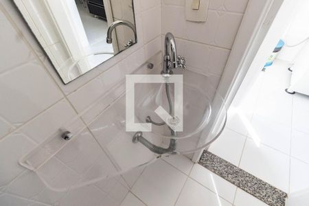 Apartamento à venda com 74m², 2 quartos e 1 vagaBanheiro de serviço