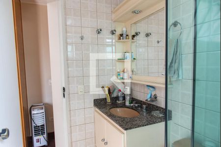 Apartamento à venda com 93m², 3 quartos e 2 vagasBanheiro da suíte