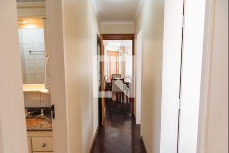 Apartamento à venda com 93m², 3 quartos e 2 vagasCorredor