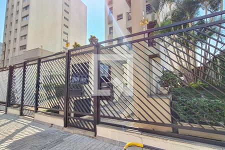 Apartamento à venda com 93m², 3 quartos e 2 vagasFachada