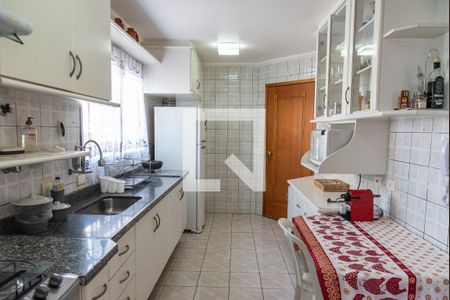 Apartamento à venda com 93m², 3 quartos e 2 vagasCozinha