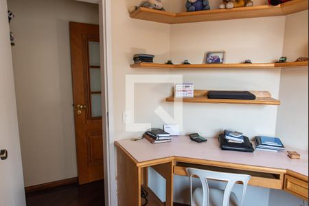 Apartamento à venda com 93m², 3 quartos e 2 vagasQuarto 1