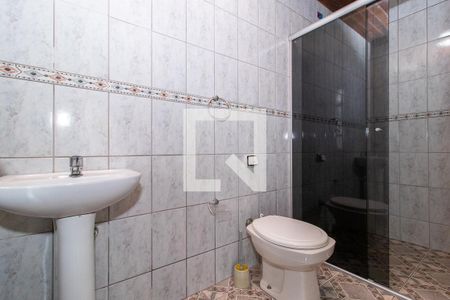 Banheiro da Suíte de casa para alugar com 4 quartos, 170m² em Alto Boqueirão, Curitiba