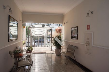 Apartamento à venda com 69m², 2 quartos e 1 vaga Apartamento à venda com 69m², 2 quartos e 1 vagaHall social