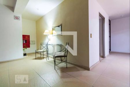 Apartamento à venda com 74m², 2 quartos e 2 vagasHall de entrada