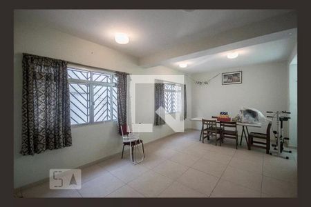 Apartamento à venda com 74m², 2 quartos e 2 vagasÁrea comum - Salão de festas