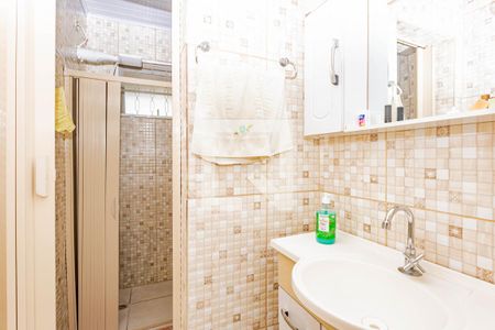 Casa à venda com 136m², 2 quartos e 2 vagas Casa à venda com 136m², 2 quartos e 2 vagasBanheiro