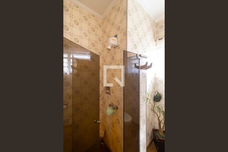 Casa à venda com 910m², 3 quartos e 4 vagas Casa à venda com 910m², 3 quartos e 4 vagasBanheiro social