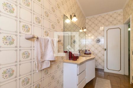 Casa à venda com 910m², 3 quartos e 4 vagas Casa à venda com 910m², 3 quartos e 4 vagasBanheiro social