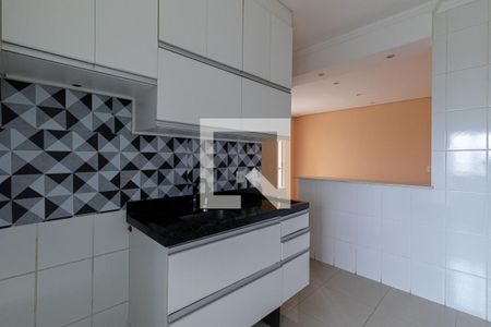 Apartamento à venda com 47m², 2 quartos e sem vaga Apartamento à venda com 47m², 2 quartos e sem vagaCozinha e Área de Serviço