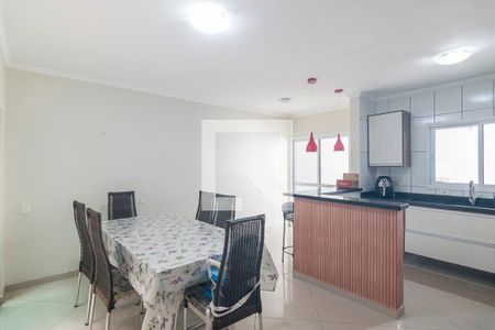 Casa à venda com 190m², 3 quartos e 4 vagas Casa à venda com 190m², 3 quartos e 4 vagasCopa