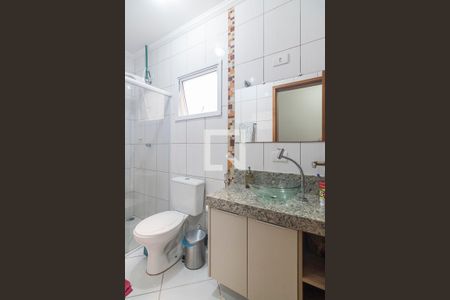 Casa à venda com 190m², 3 quartos e 4 vagas Casa à venda com 190m², 3 quartos e 4 vagasBanheiro