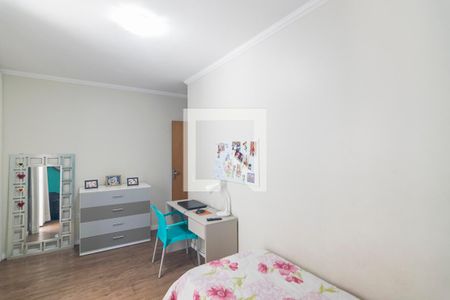 Casa à venda com 190m², 3 quartos e 4 vagas Casa à venda com 190m², 3 quartos e 4 vagasQuarto 3