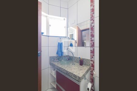 Casa à venda com 190m², 3 quartos e 4 vagas Casa à venda com 190m², 3 quartos e 4 vagasBanheiro da Suite