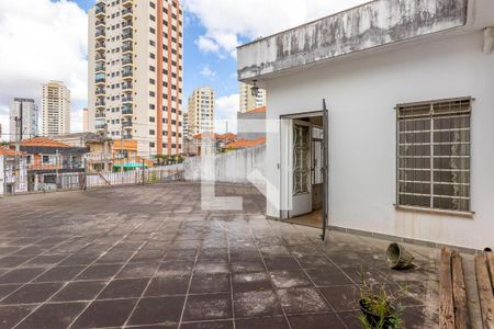 Casa à venda com 150m², 2 quartos e 6 vagas