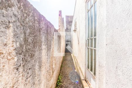 Casa à venda com 150m², 2 quartos e 6 vagas