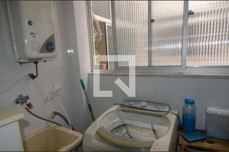 Apartamento à venda com 80m², 2 quartos e 1 vaga Apartamento à venda com 80m², 2 quartos e 1 vagaÁrea de Serviço