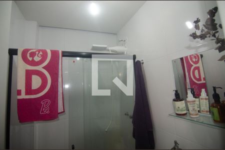 Apartamento à venda com 80m², 2 quartos e 1 vaga Apartamento à venda com 80m², 2 quartos e 1 vagaBanheiro de serviço