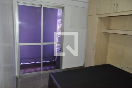 Apartamento à venda com 74m², 2 quartos e 1 vagaQuarto 2
