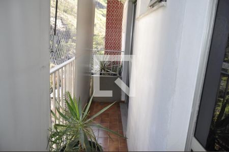 Apartamento à venda com 74m², 2 quartos e 1 vagaVaranda/Quarto 1