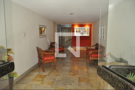 Apartamento à venda com 74m², 2 quartos e 1 vagaÁrea comum