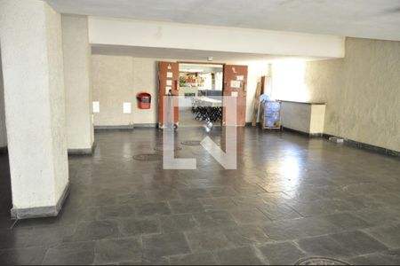 Apartamento à venda com 74m², 2 quartos e 1 vagaÁrea comum