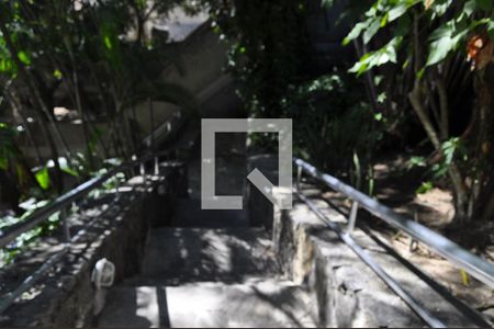 Apartamento à venda com 74m², 2 quartos e 1 vagaÁrea comum