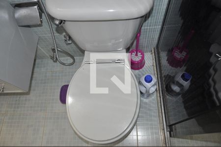 Apartamento à venda com 74m², 2 quartos e 1 vagaBanheiro