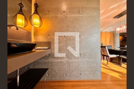 Apartamento à venda com 230m², 4 quartos e 4 vagas Apartamento à venda com 230m², 4 quartos e 4 vagasLavabo