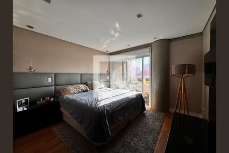 Apartamento à venda com 230m², 4 quartos e 4 vagas Apartamento à venda com 230m², 4 quartos e 4 vagasSuite 2