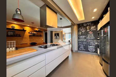 Apartamento à venda com 230m², 4 quartos e 4 vagas Apartamento à venda com 230m², 4 quartos e 4 vagasCozinha gourmet