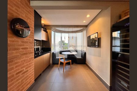 Apartamento à venda com 230m², 4 quartos e 4 vagas Apartamento à venda com 230m², 4 quartos e 4 vagasCozinha gourmet