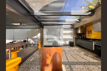 Apartamento à venda com 230m², 4 quartos e 4 vagas Apartamento à venda com 230m², 4 quartos e 4 vagasÁrea comum - Salão de festas