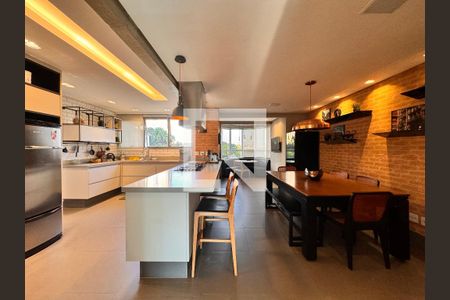 Apartamento à venda com 230m², 4 quartos e 4 vagas Apartamento à venda com 230m², 4 quartos e 4 vagasCozinha gourmet