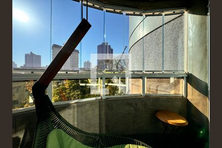 Apartamento à venda com 230m², 4 quartos e 4 vagas Apartamento à venda com 230m², 4 quartos e 4 vagasSacada