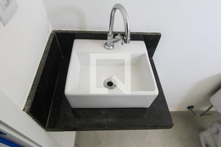 Apartamento à venda com 40m², 2 quartos e 1 vaga Apartamento à venda com 40m², 2 quartos e 1 vagaBanheiro